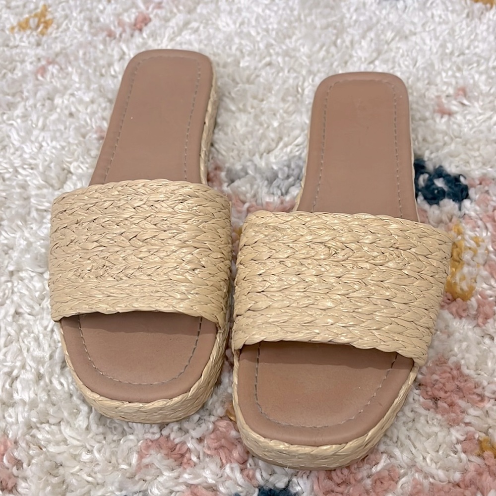 Slip on sandals with small platform